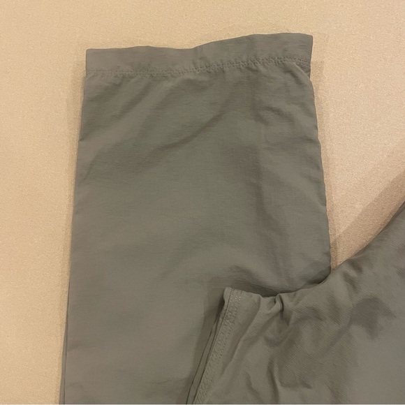 The North Face Men’s Nylon Convertible Pants Size 32 - Picture 3 of 15